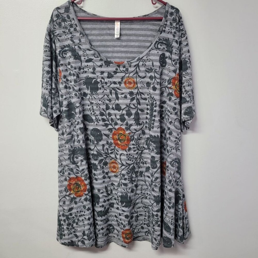Lularoe Shirt Top Womens Plus 3XL Gray Stripes Flowers Roses‎ Tunic Comfortable